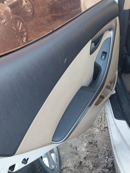 2013 Hyundai Elantra - Stock #: M18463 - MD-13