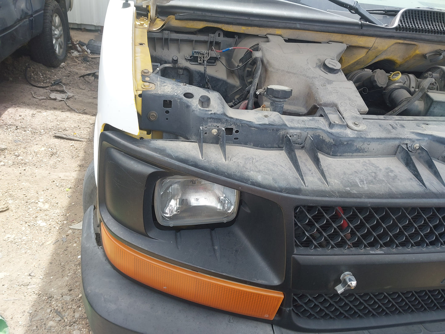 2005 Chevrolet Express 3500 - Stock #: M18702 - MP-12