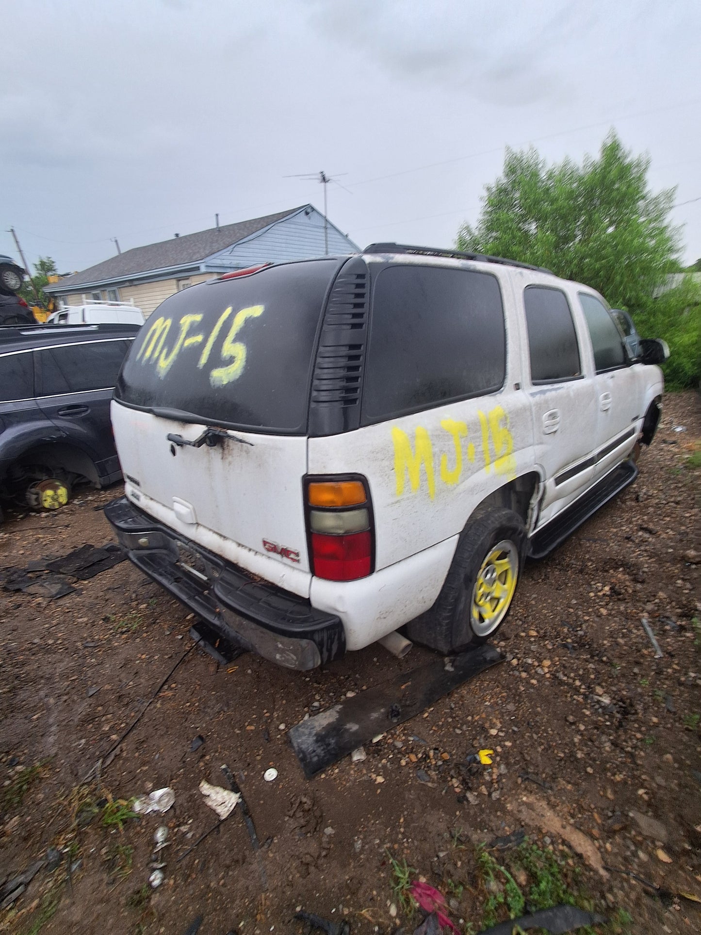 1999-2007 GMC YUKON - PARTING OUT-MJ-15 - Stock #:M19385