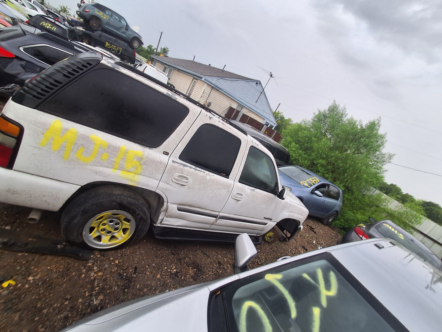 1999-2007 GMC YUKON - PARTING OUT-MJ-15 - Stock #:M19385