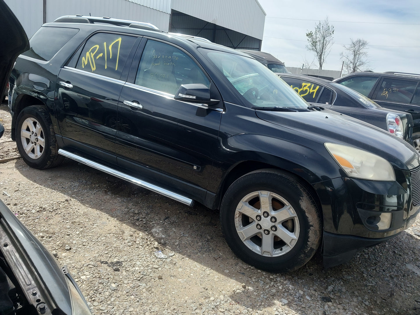 2009 Saturn Outlook - Stock #: M18707 - MP-17