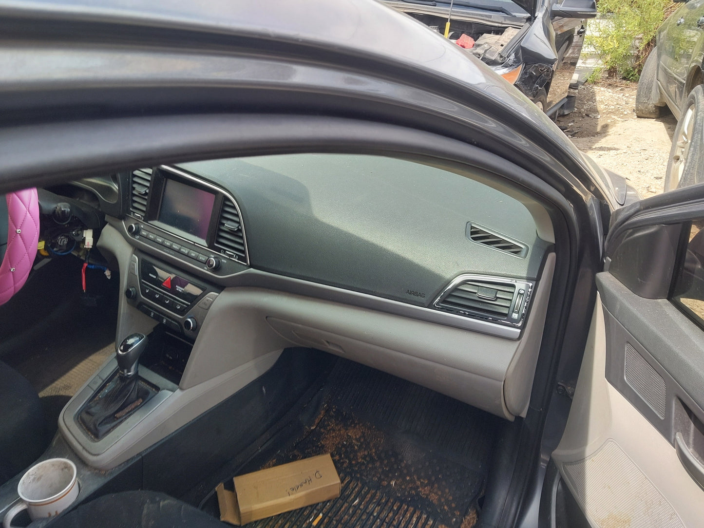 2018 Hyundai Elantra - Stock #: M18701 - MP-11