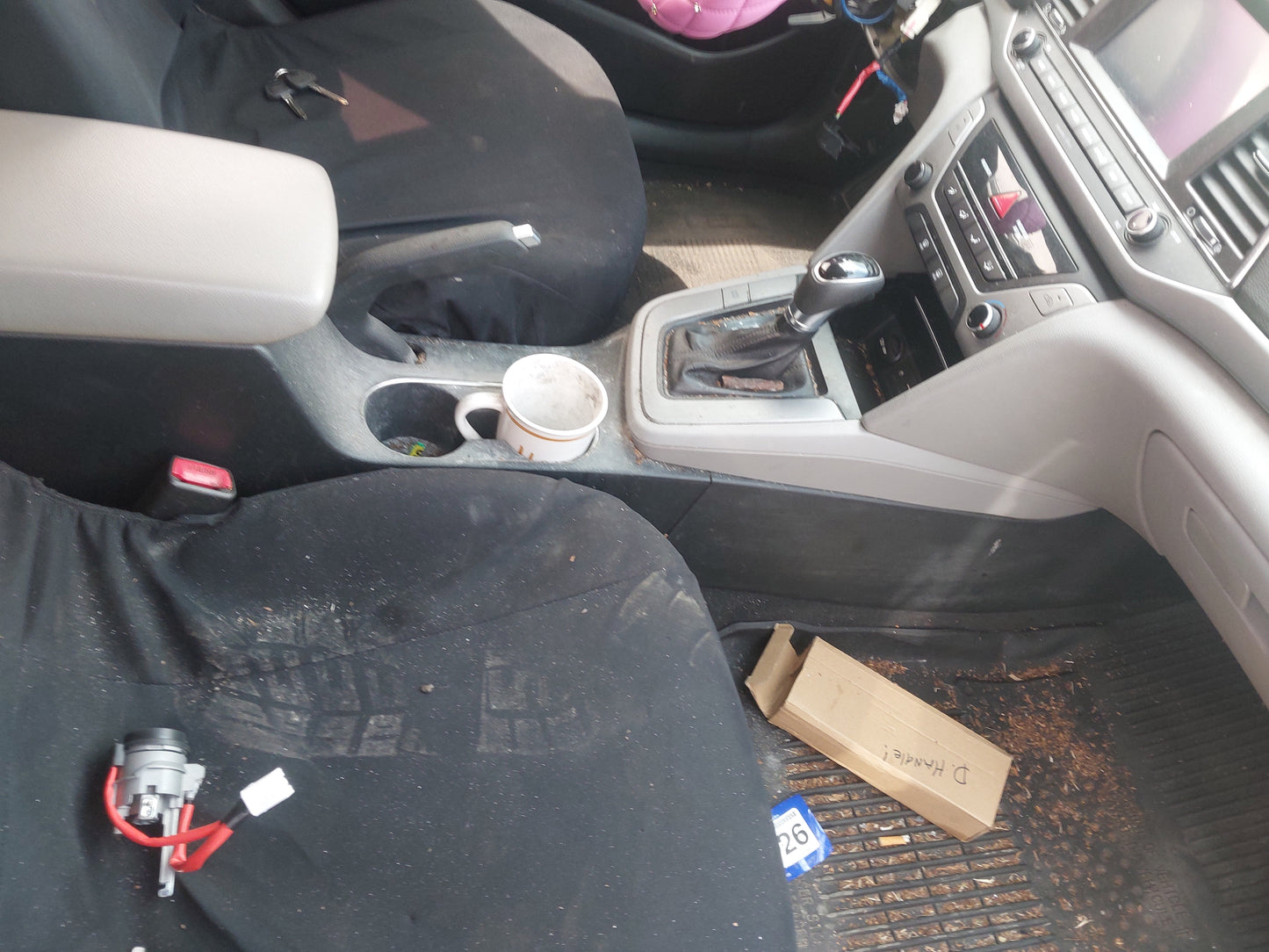 2018 Hyundai Elantra - Stock #: M18701 - MP-11