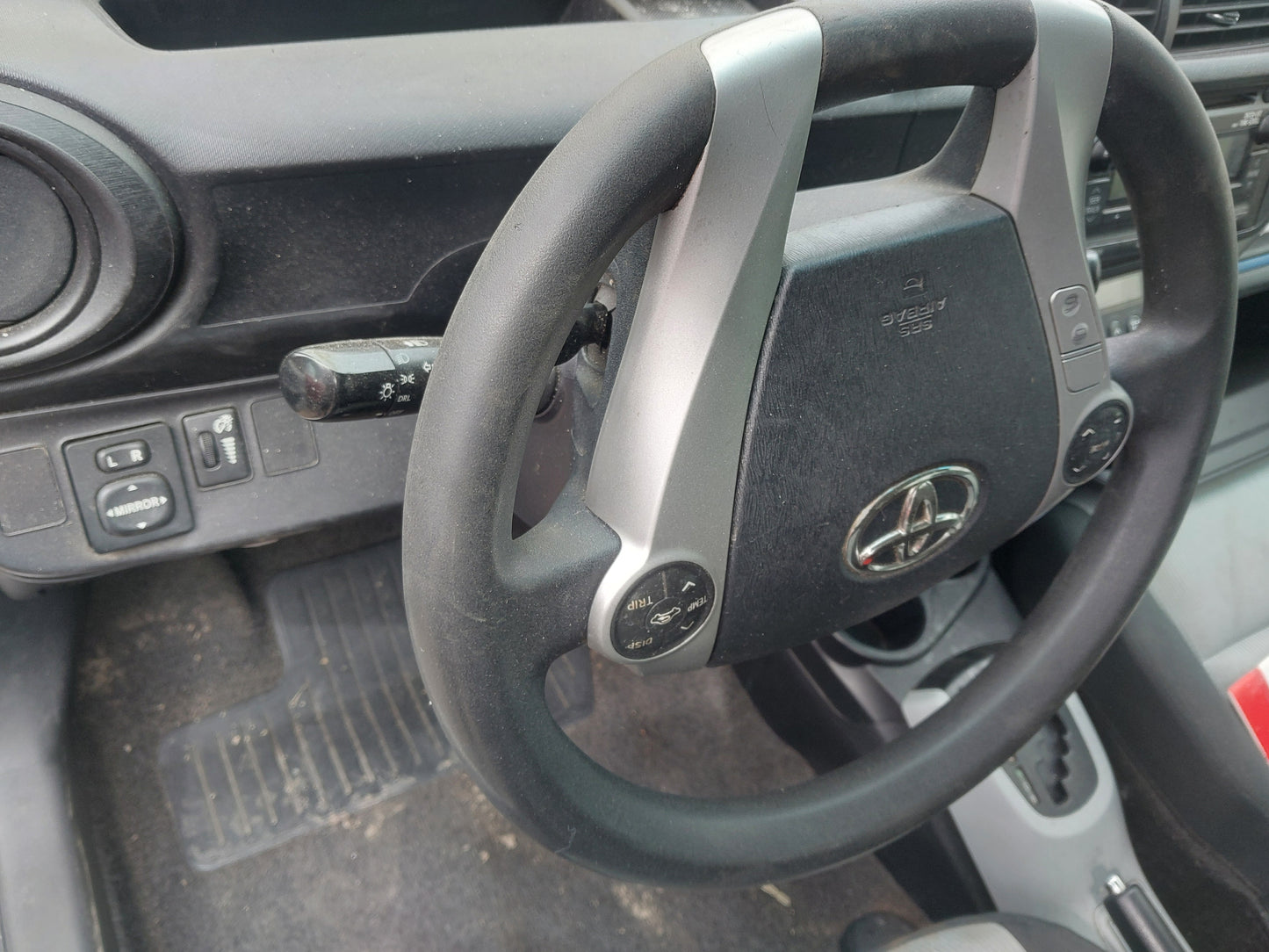 2012-2015 TOYOTA PRIUS - Stock #: M18697