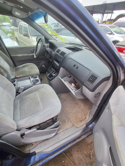 2005 KIA SEDONA - STOCK #M19391