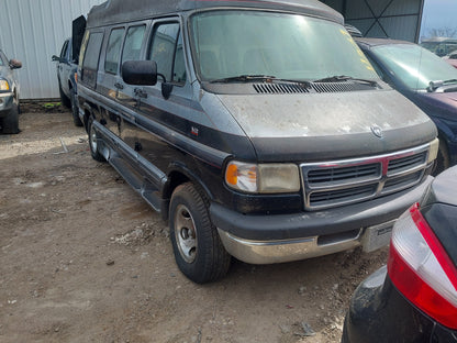 1995 DODGE B2500 - STOCK #M18714