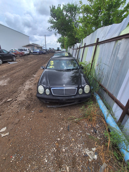 2000 MERCEDES CLK320 - STOCK #M19396