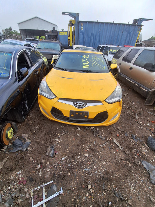 2013 Hyundai Veloster - Stock #: M19372 - MJ-2
