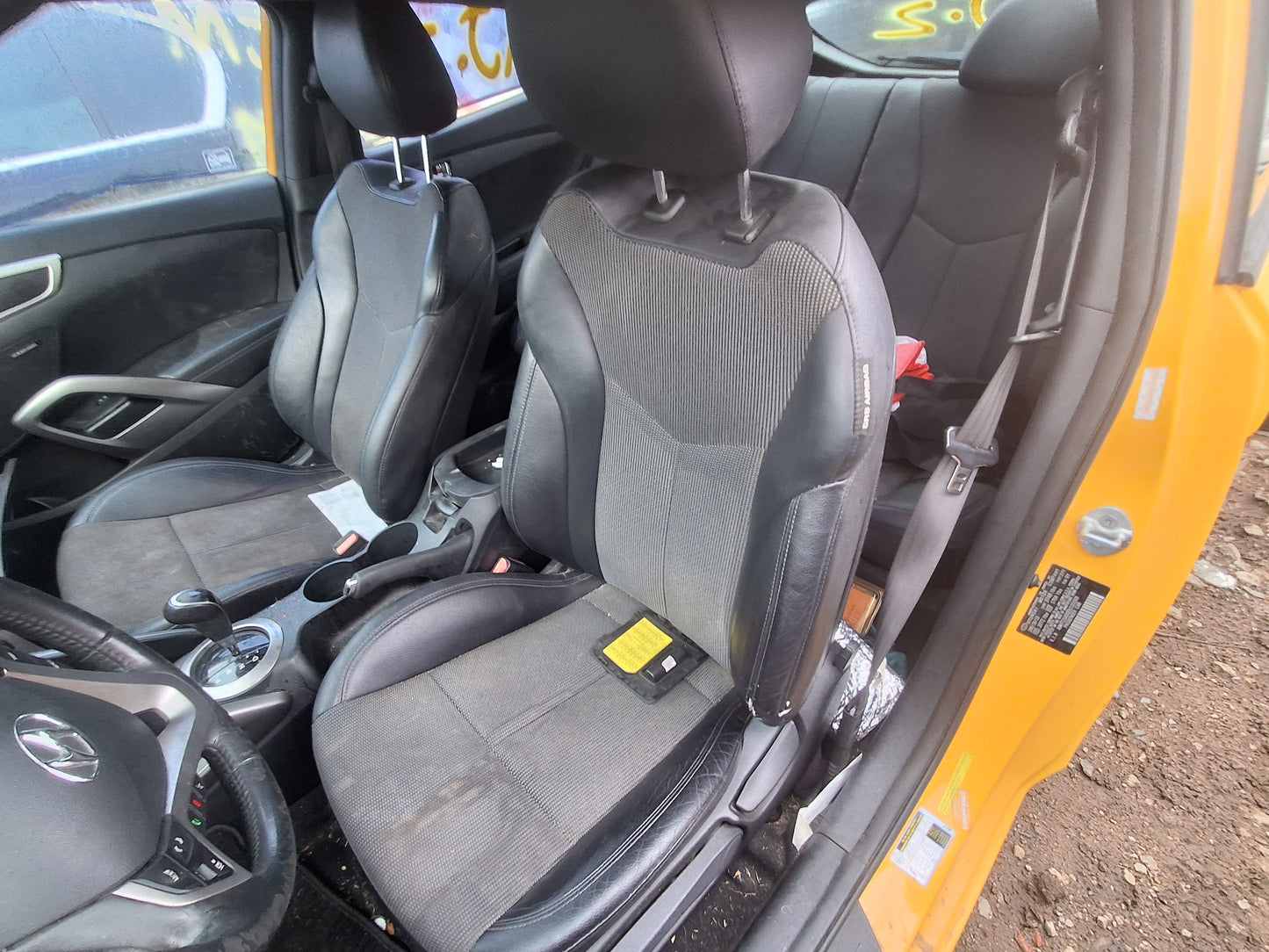2013 Hyundai Veloster - Stock #: M19372 - MJ-2
