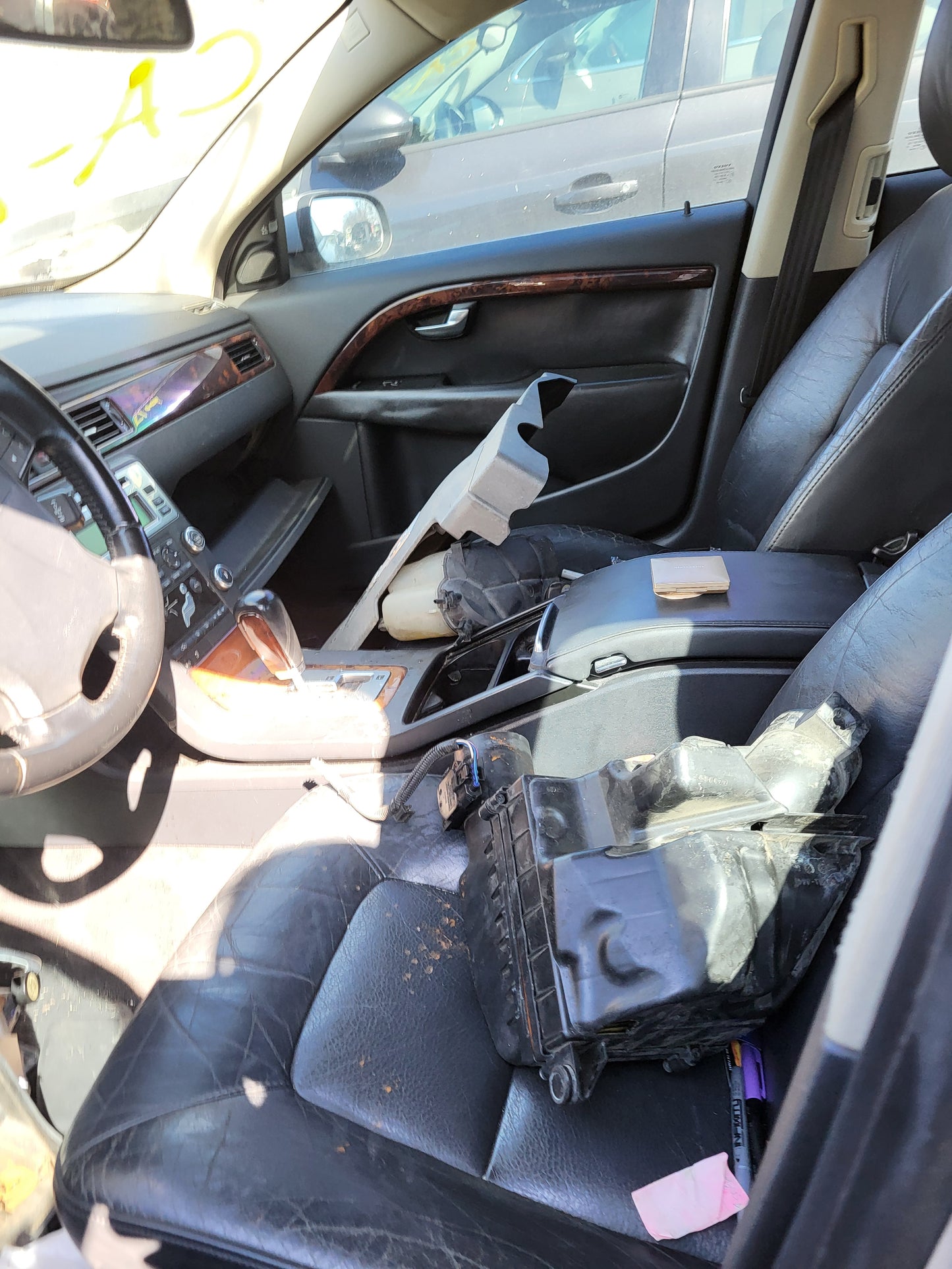 2/2 2007 - 2016 Volvo S80 | All Parts G - Z | SKU #: 16887 CA-17