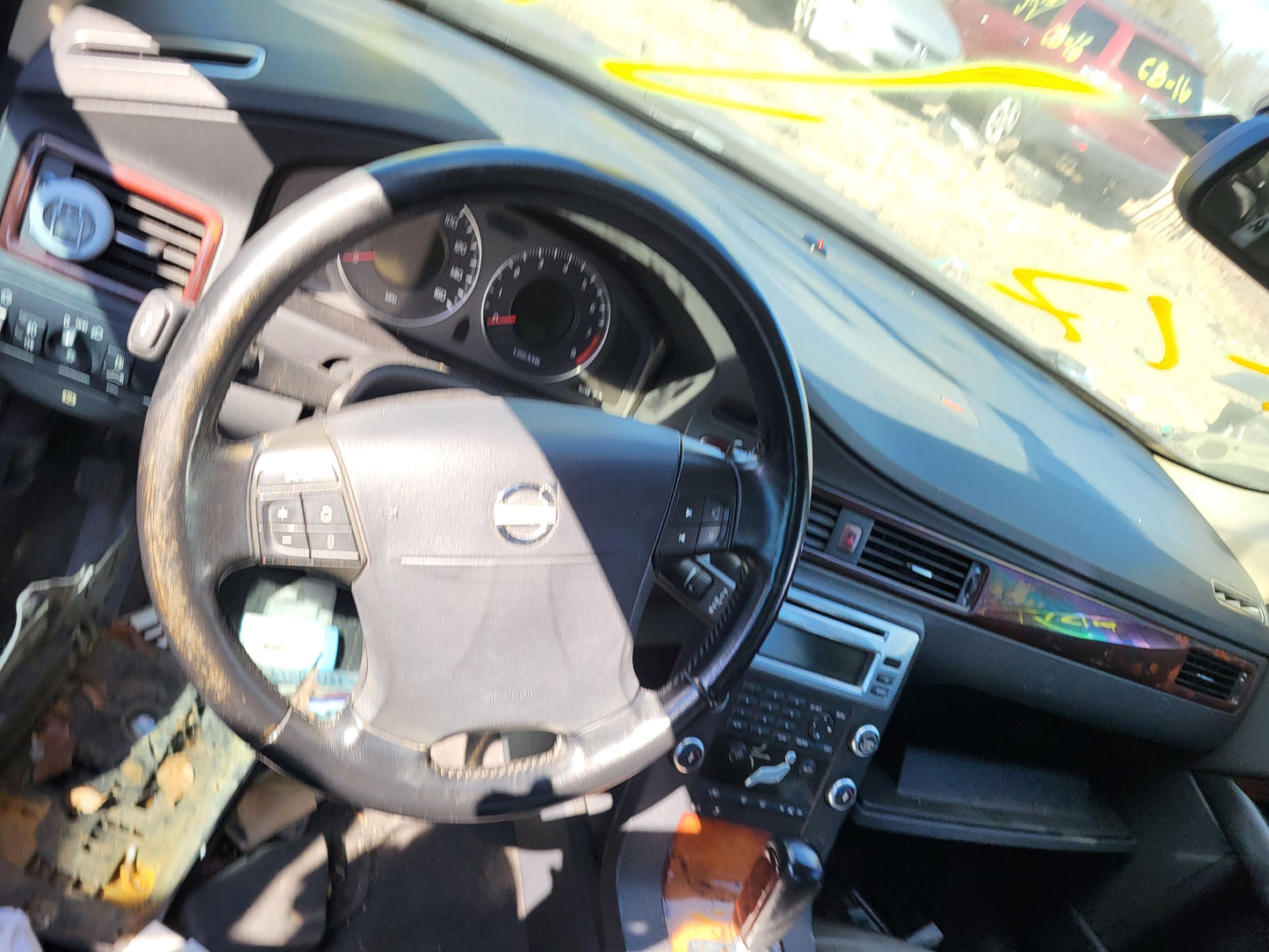 2/2 2007 - 2016 Volvo S80 | All Parts G - Z | SKU #: 16887 CA-17