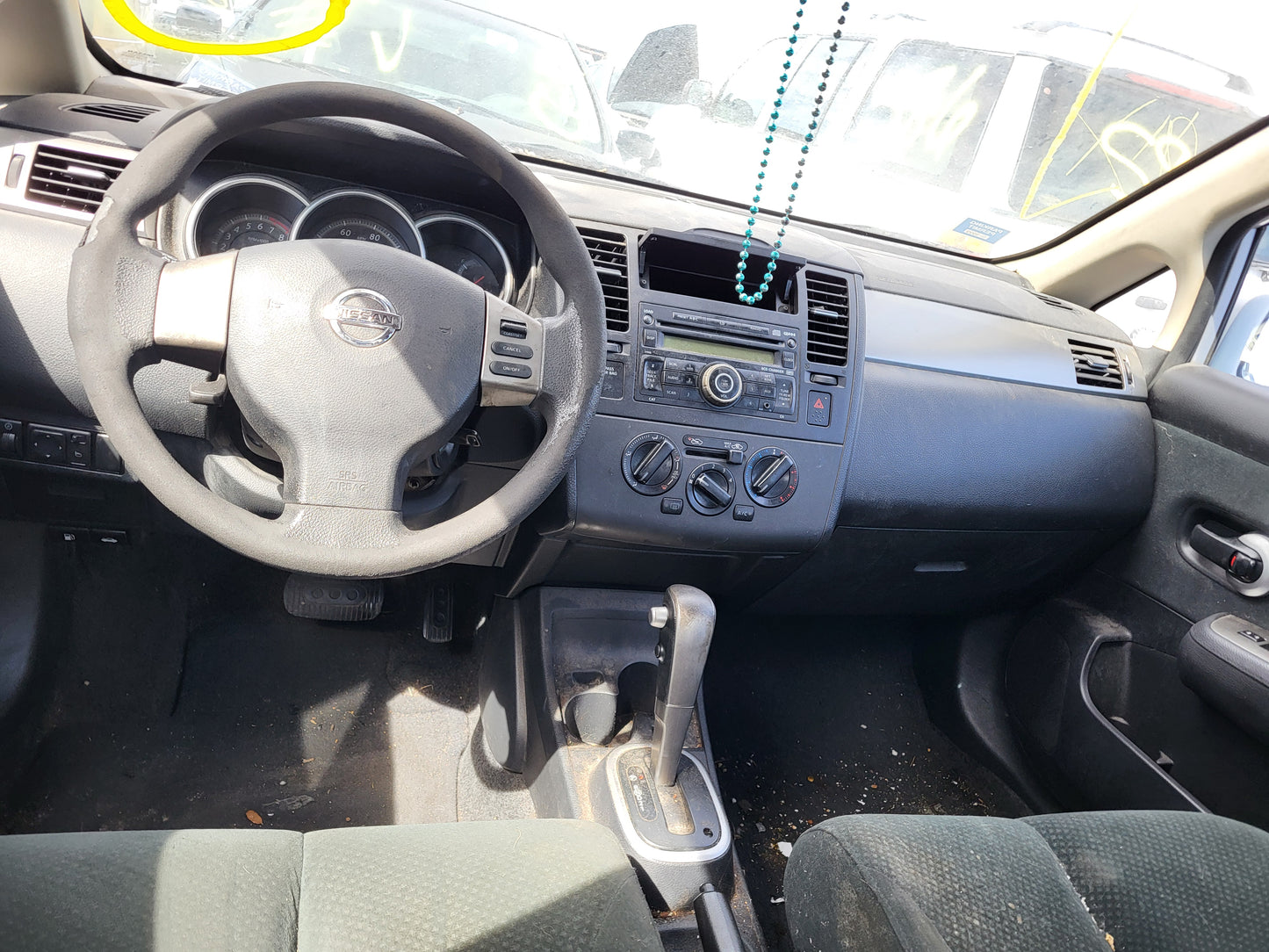 2/2 2007 - 2011 Nissan Versa | All Parts G - Z | SKU #: 16828 CC-18