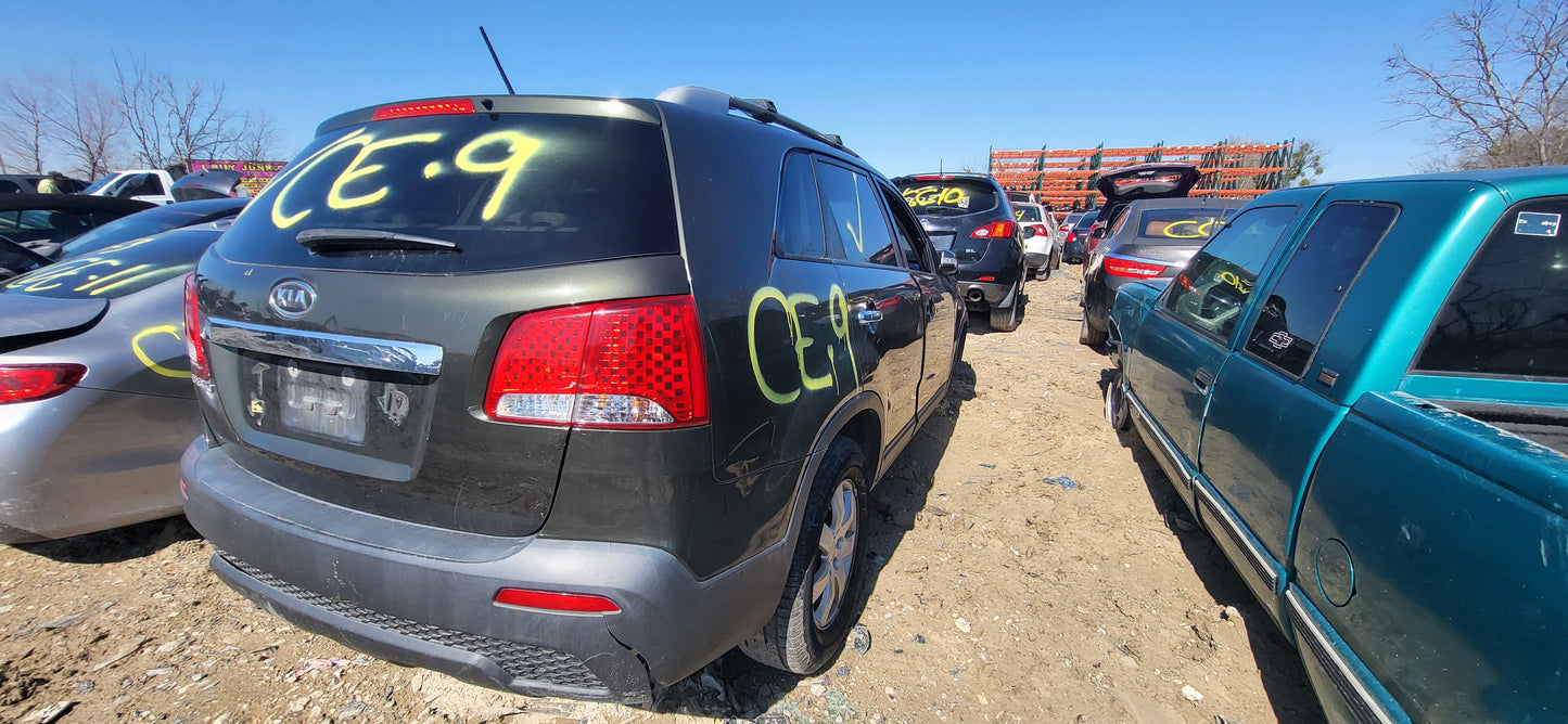 1/2 2011 - 2015 Kia Sorento | All Parts A - F | SKU #: 16959 CE-9
