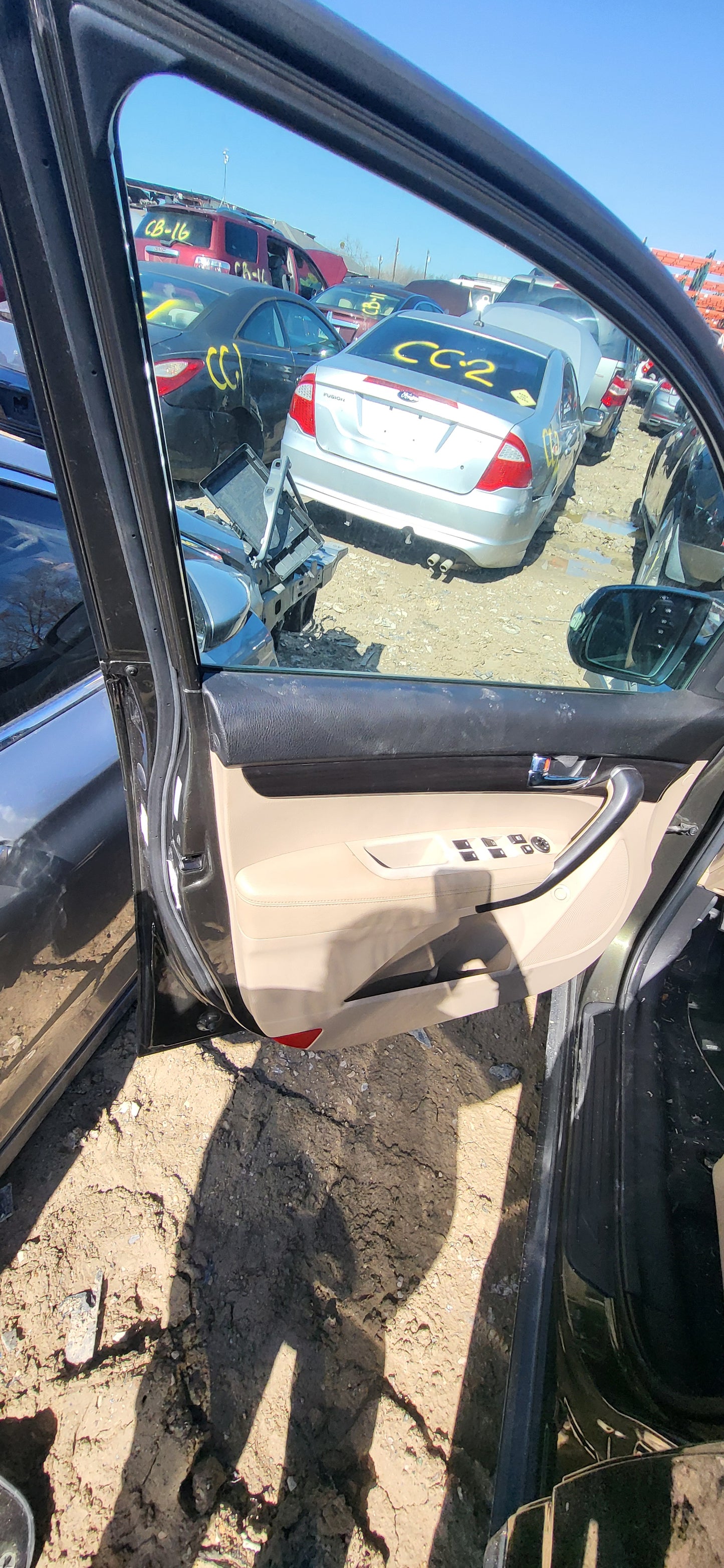 1/2 2011 - 2015 Kia Sorento | All Parts A - F | SKU #: 16959 CE-9