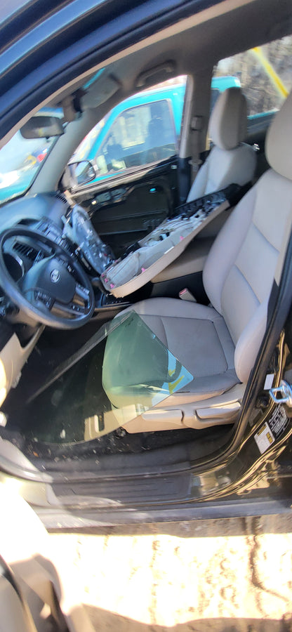 1/2 2011 - 2015 Kia Sorento | All Parts A - F | SKU #: 16959 CE-9