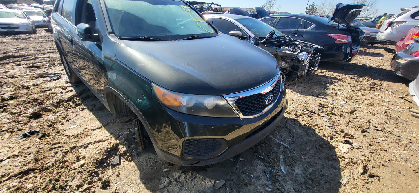 1/2 2011 - 2015 Kia Sorento | All Parts A - F | SKU #: 16959 CE-9