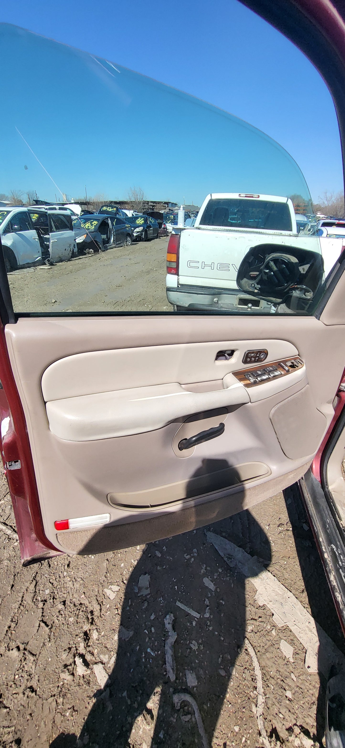 1/2 2000 - 2006 Chevrolet Suburban | All Parts A - F | SKU #:16951 - CE-1