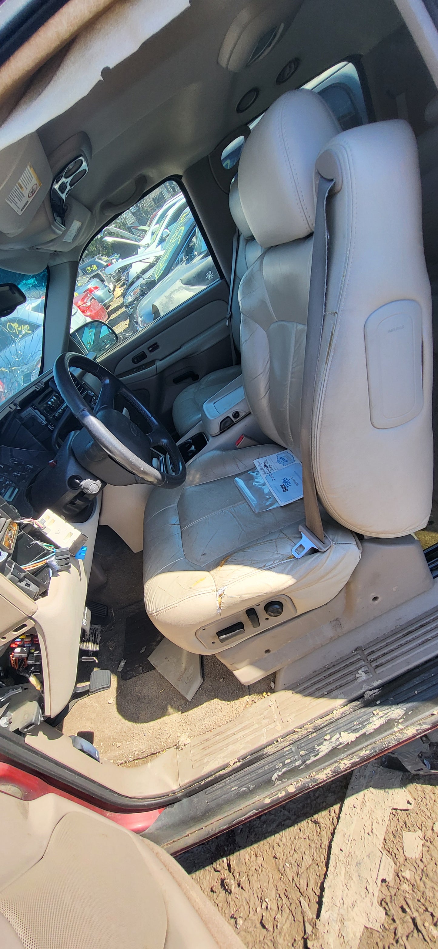 1/2 2000 - 2006 Chevrolet Suburban | All Parts A - F | SKU #:16951 - CE-1