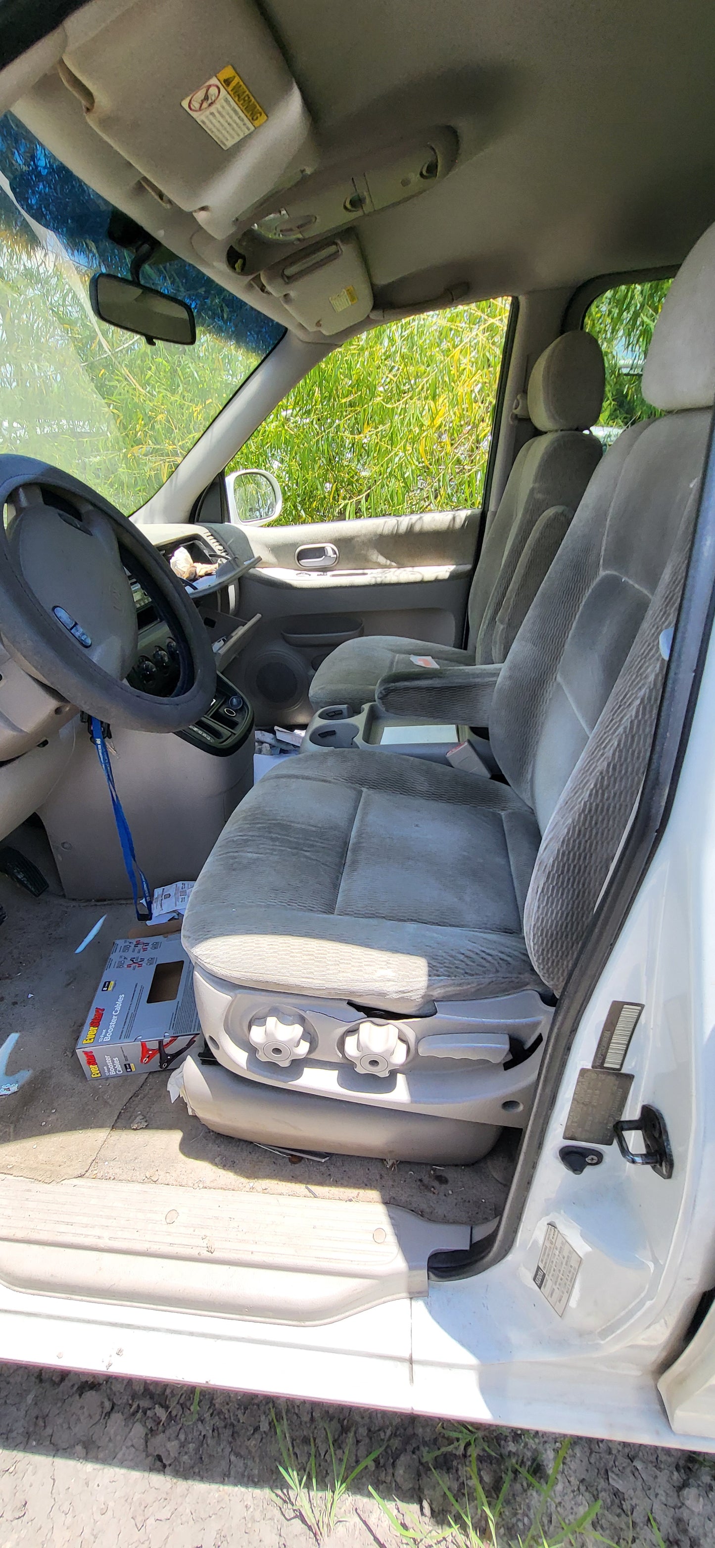 2/2 2002-2005 KIA SEDONA | All Parts G - Z | SKU #: M17281