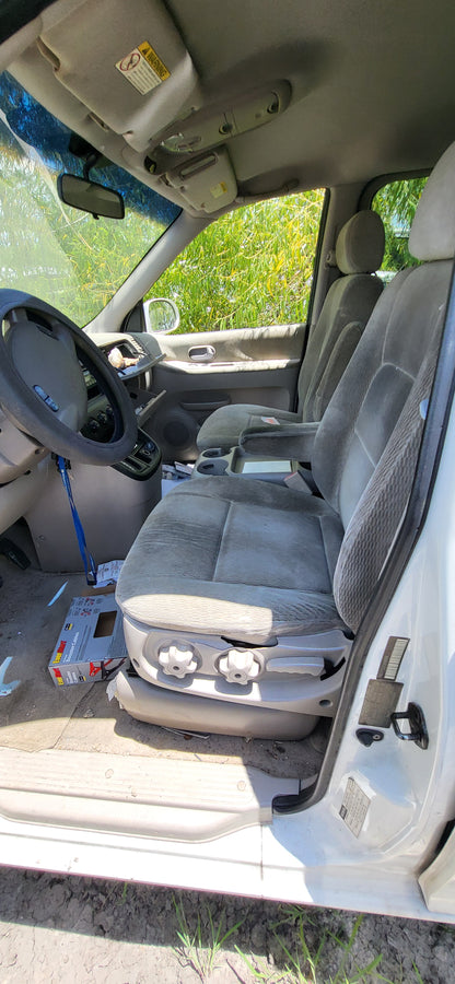 2/2 2002-2005 KIA SEDONA | All Parts G - Z | SKU #: M17281