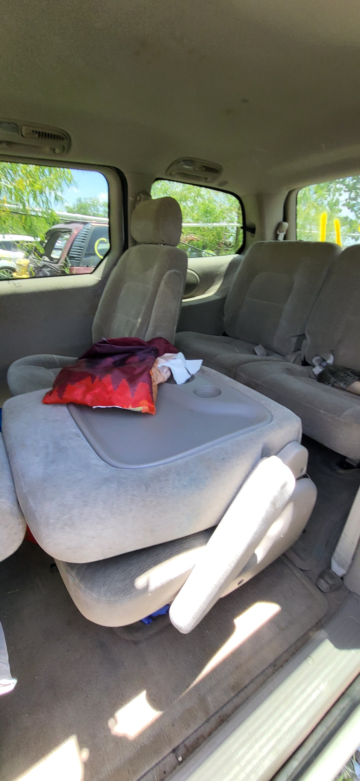 2/2 2002-2005 KIA SEDONA | All Parts G - Z | SKU #: M17281