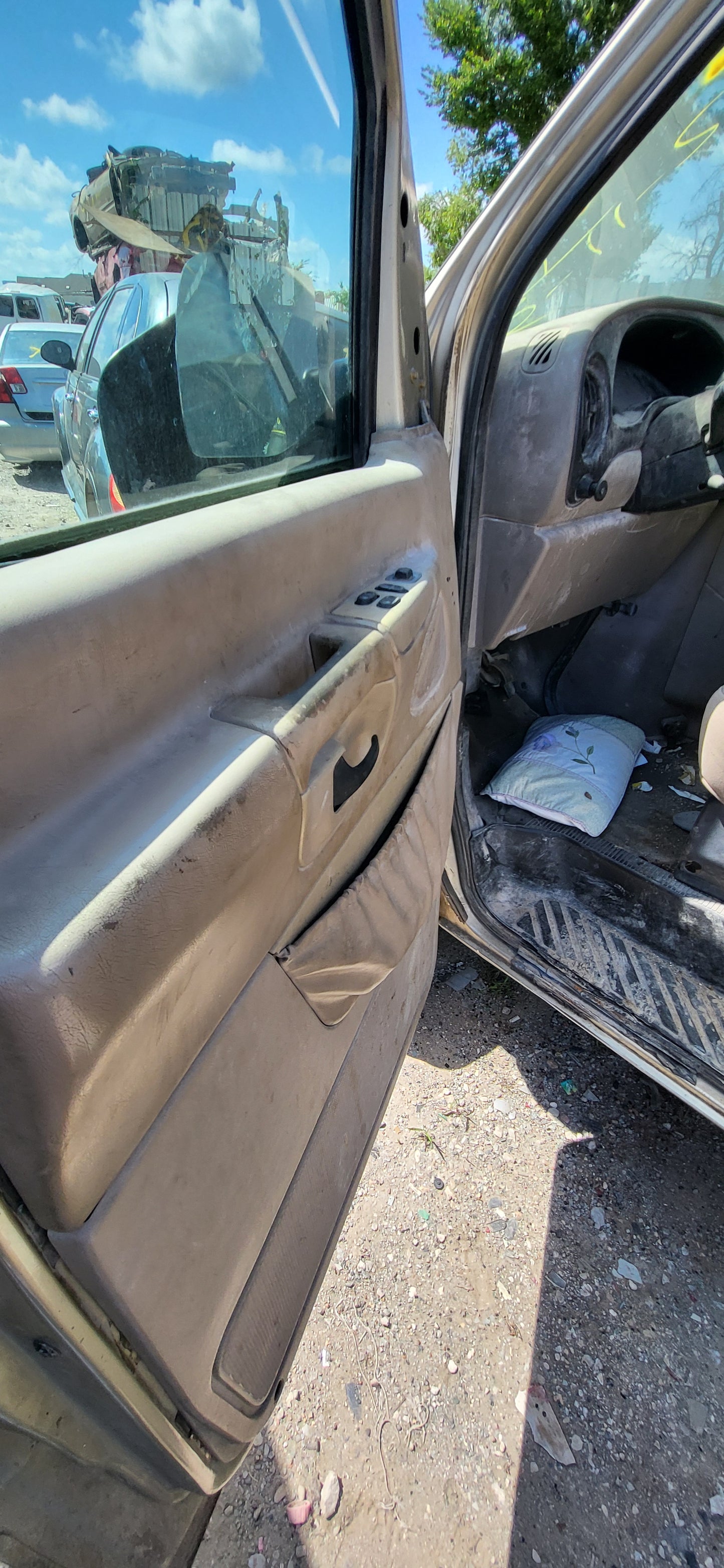 2/2 1997-2002 FORD E150 | All Parts G - Z | SKU #: M17277