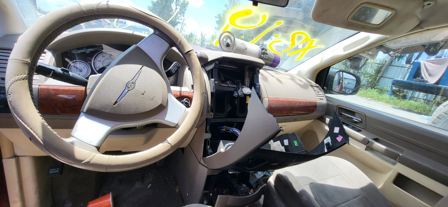 1/2 2001-2008 Chrysler Town and Country | All Parts A - F | SKU #: M17309 XB-19