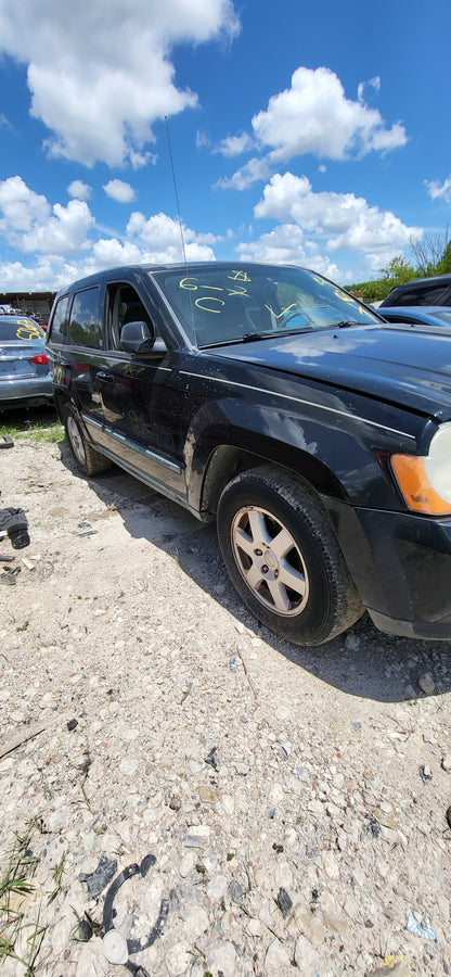 1/2 2005-2000 Jeep Grand Cherokee | All Parts A - F | SKU #: M17298 XB-8