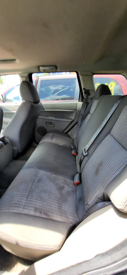1/2 2005-2000 Jeep Grand Cherokee | All Parts A - F | SKU #: M17298 XB-8