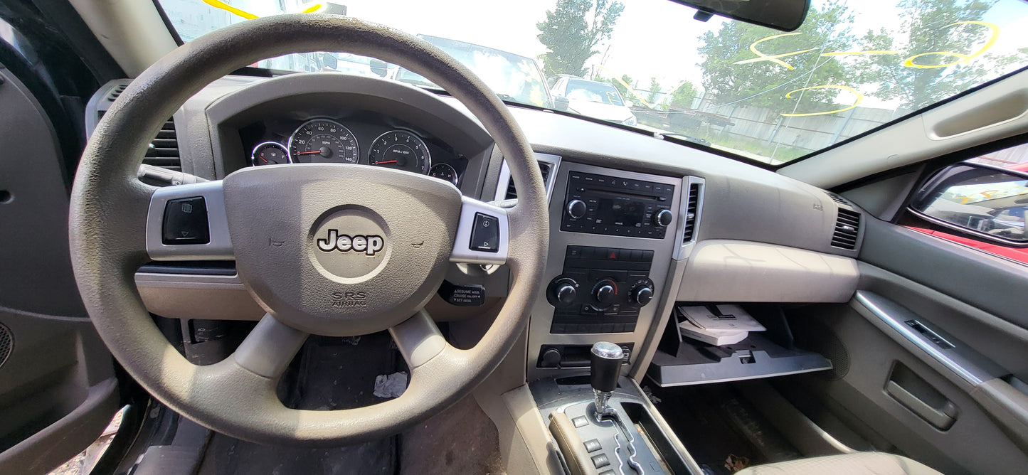 1/2 2005-2000 Jeep Grand Cherokee | All Parts A - F | SKU #: M17298 XB-8