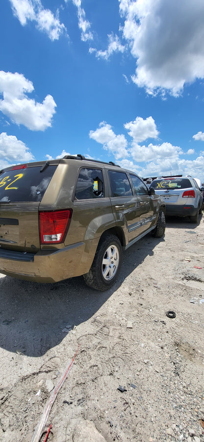 1/2  2005-2010 Jeep Grand Cherokee | All Parts A - F | SKU #: M17292 XB-1