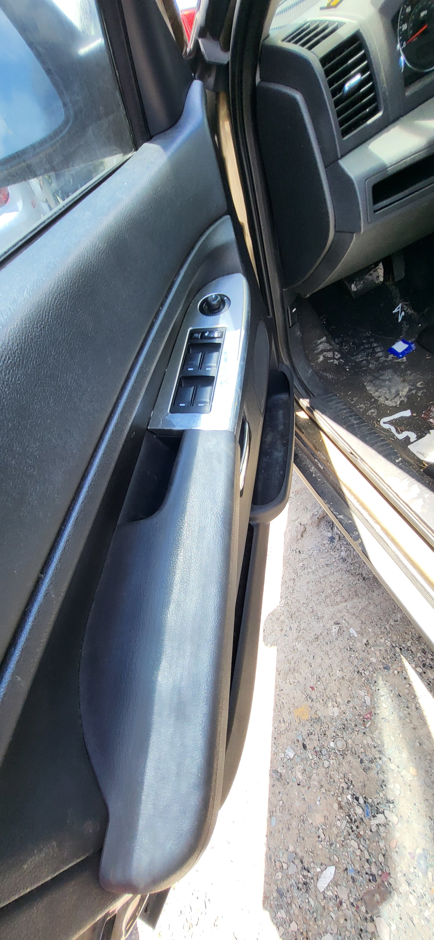 1/2  2005-2010 Jeep Grand Cherokee | All Parts A - F | SKU #: M17292 XB-1