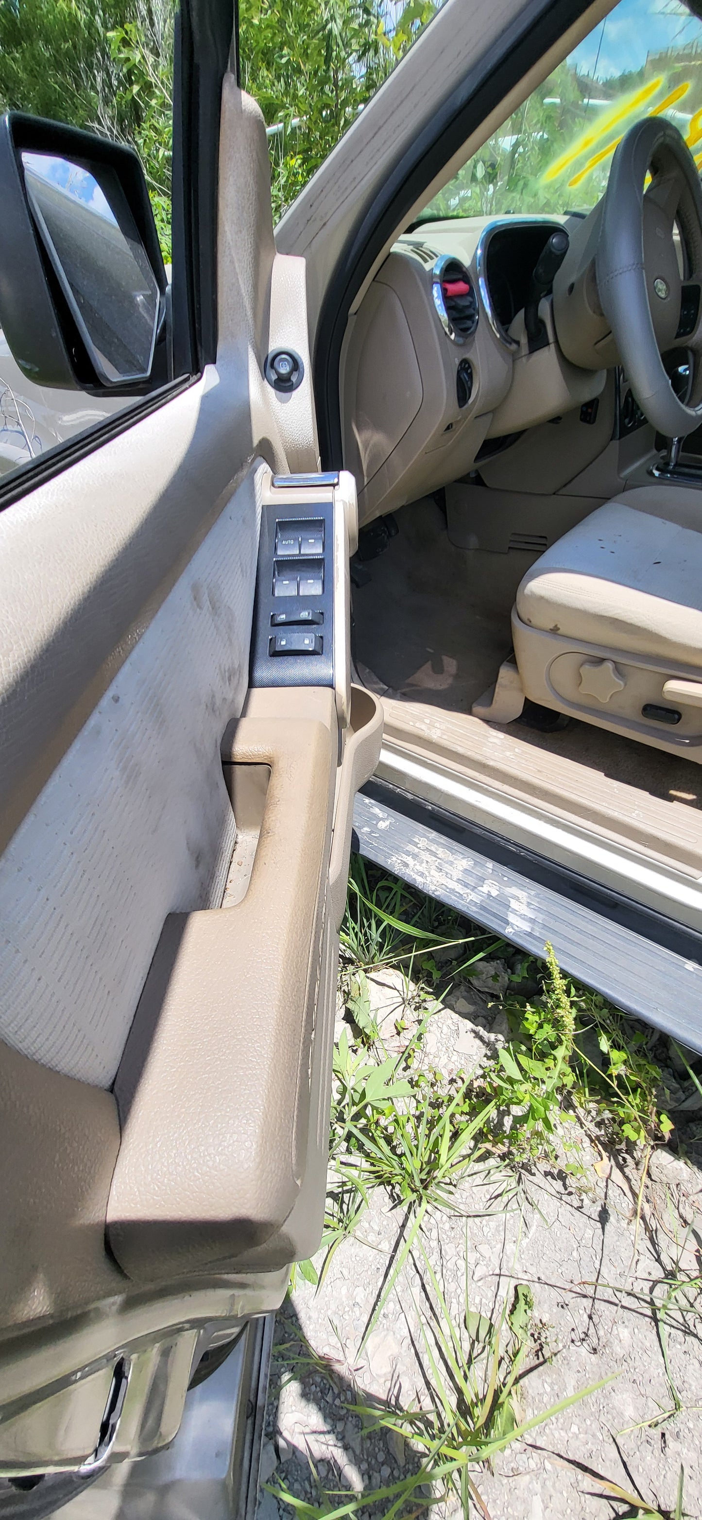 1/2 2006-2010 Ford Explorer | All Parts A - F | SKU #: M17301 XB-11