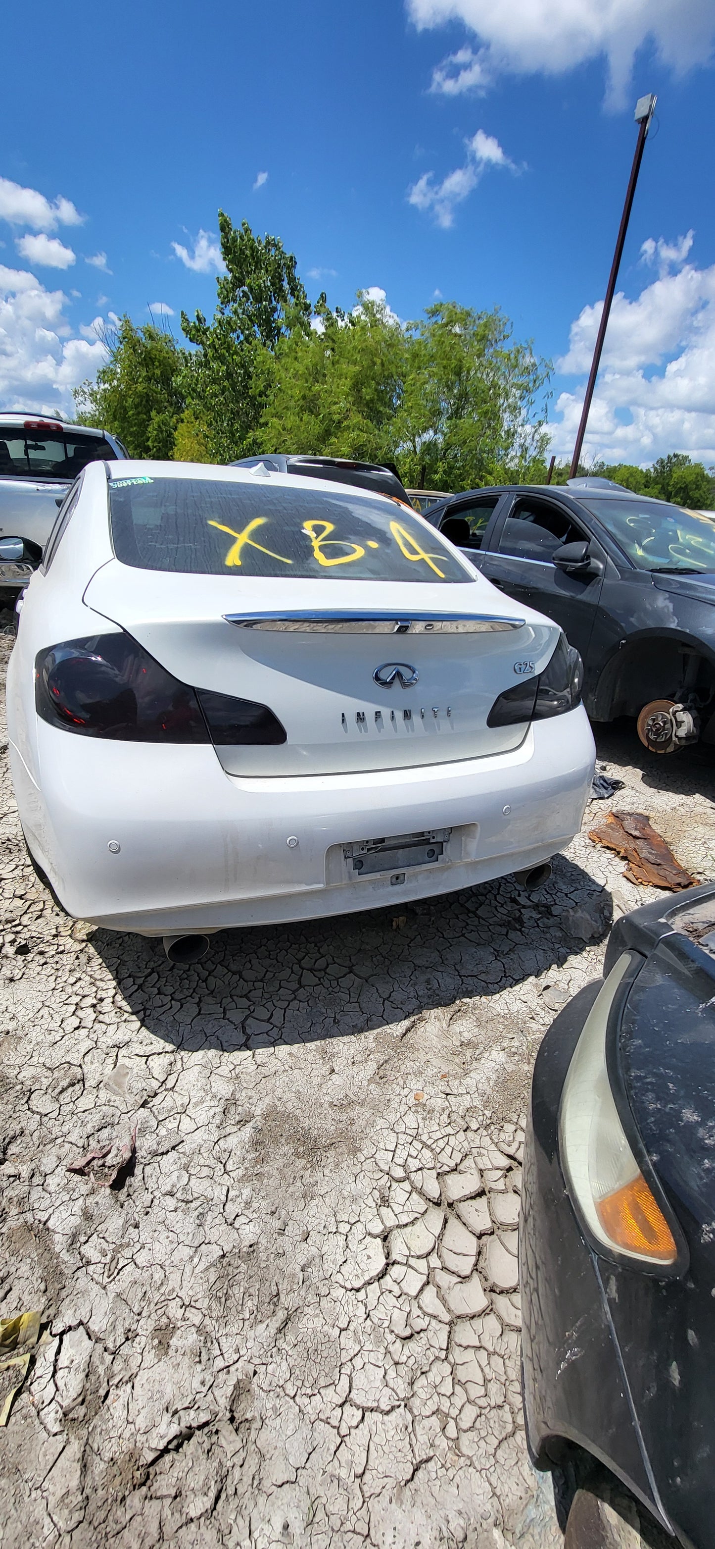 2/2 2007-2013 Infiniti G25 | All Parts G - Z | SKU #: M-17294 XB-4