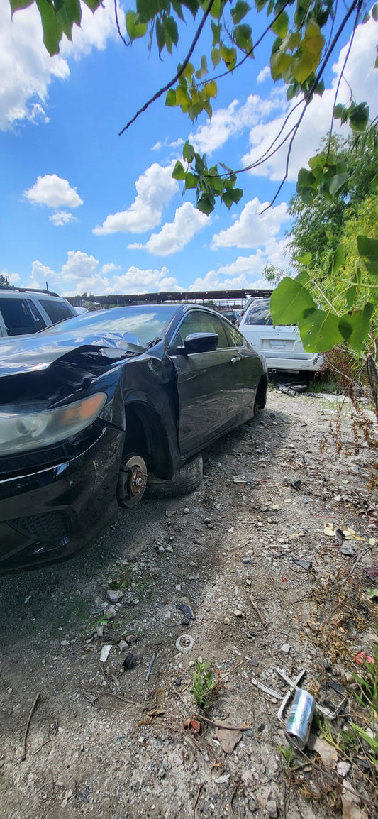 2/2 2013 - 2017 Honda Accord | All Parts G - Z | SKU #: M17319 XC-9