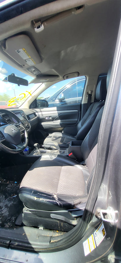 2/2 2014 - 2015 Mitsubishi Outlander | All Parts G - Z | SKU #: M17313 - XC-3