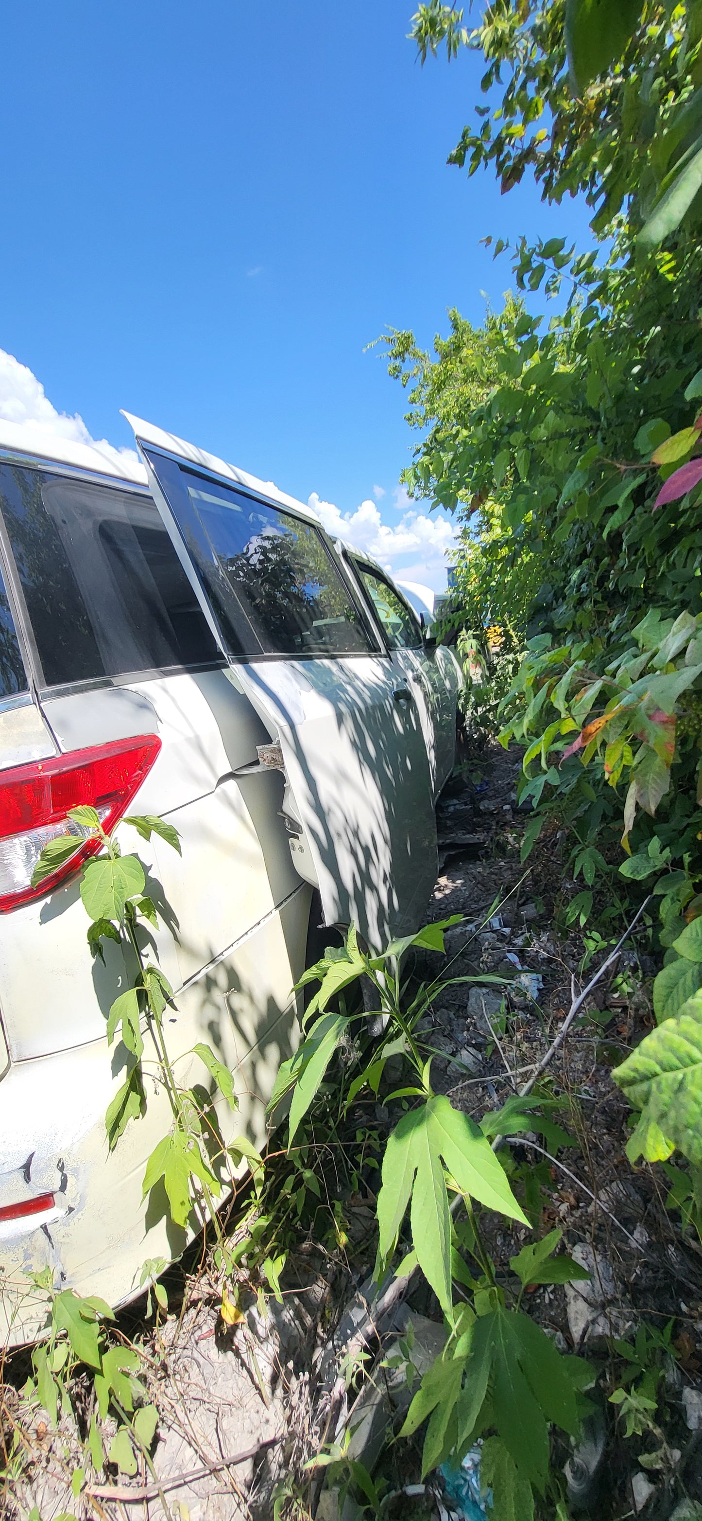 2/2 2011 - 2016 Nissan Quest S  | All Parts G - Z | SKU #: M17315 - XC-5