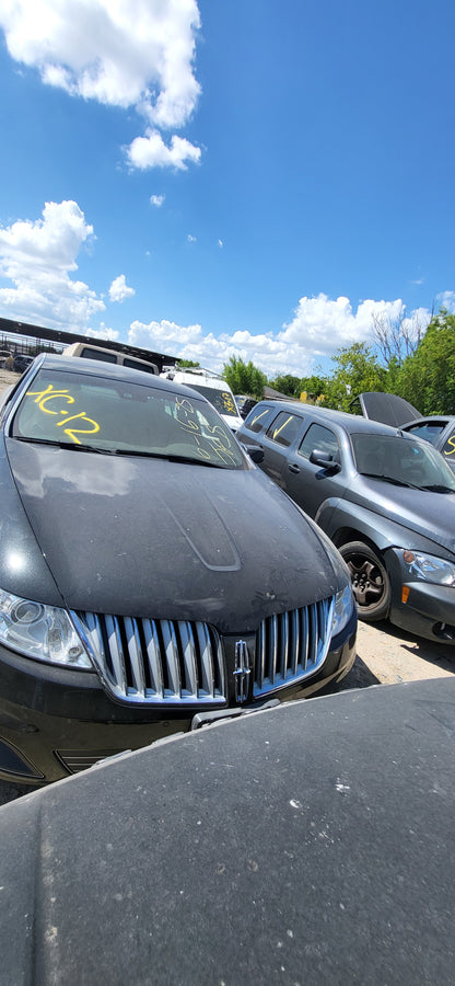 2/2 2009-2012 Lincoln MKS | All Parts G - Z | SKU #: M17322 XC-12