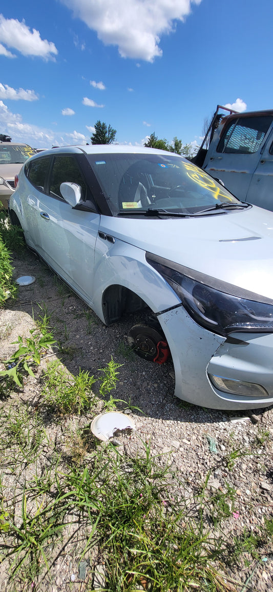 2/2 2012-2017 Hyundai Veloster | All Parts G - Z | SKU #:  M17324  XC-14