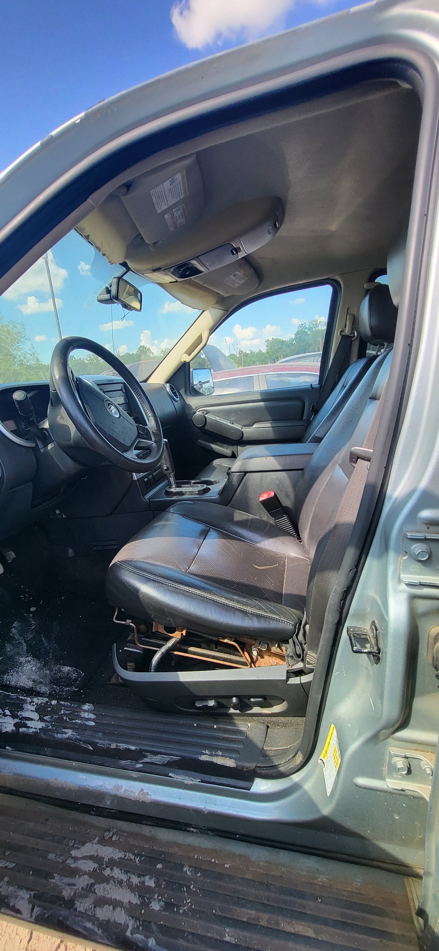 1/2 2006 - 2010  Mercury Mountaineer  | All Parts A - F | SKU #:M17340 - XD-10