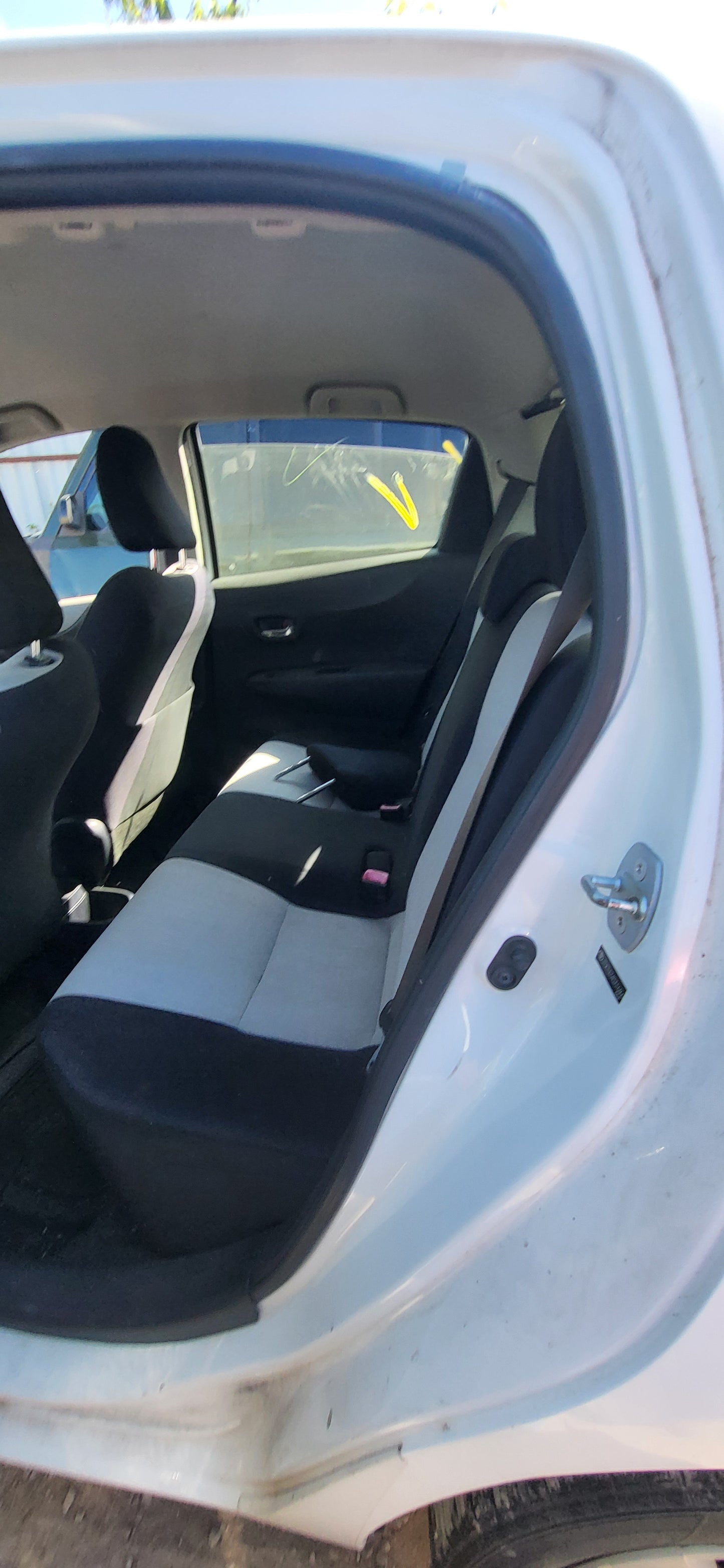 2/2 2011 - 2017 Toyota Yaris | All Parts G - Z | SKU #: 17336 XD-6