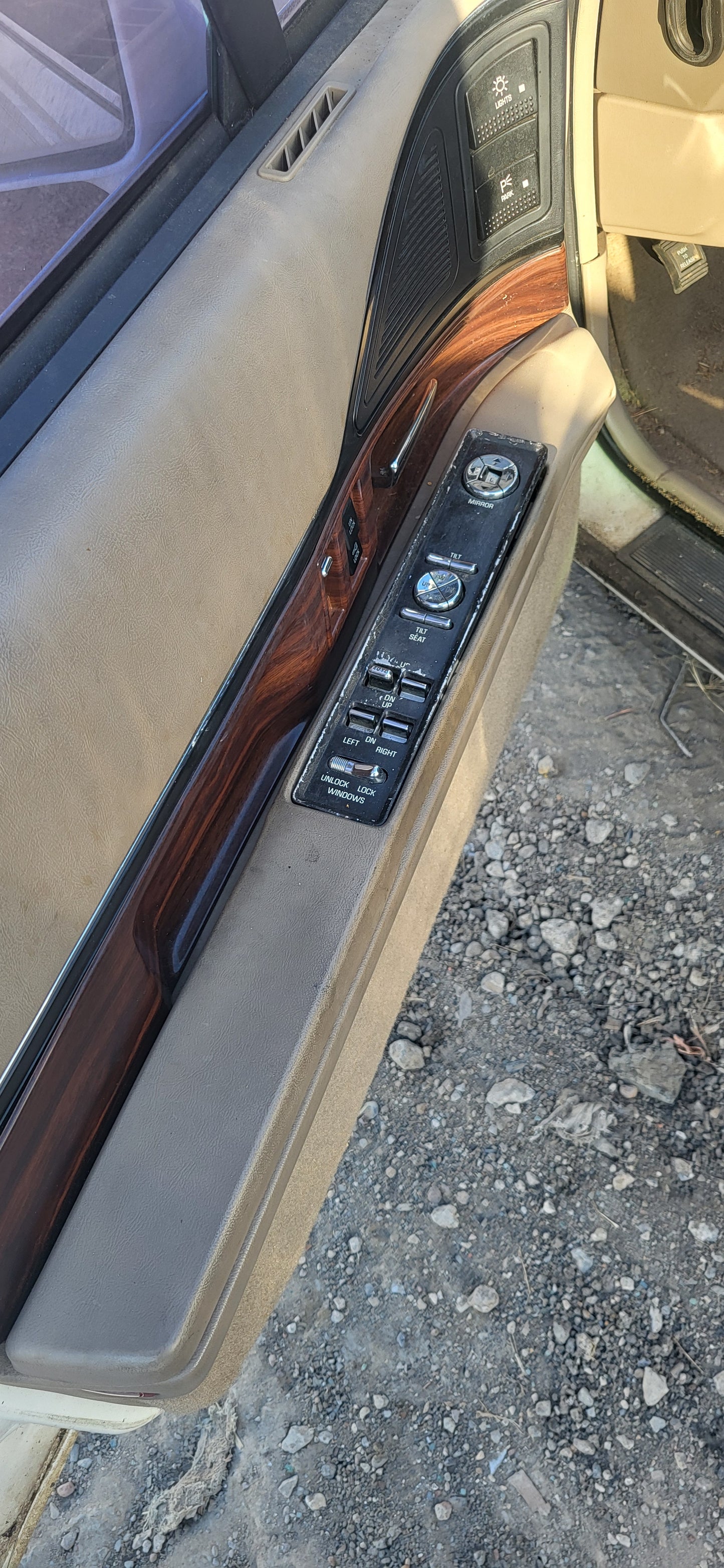 2/2 1997 - 1999 Buick Lesabre | All Parts G - Z | SKU #:M17385 - XF-15