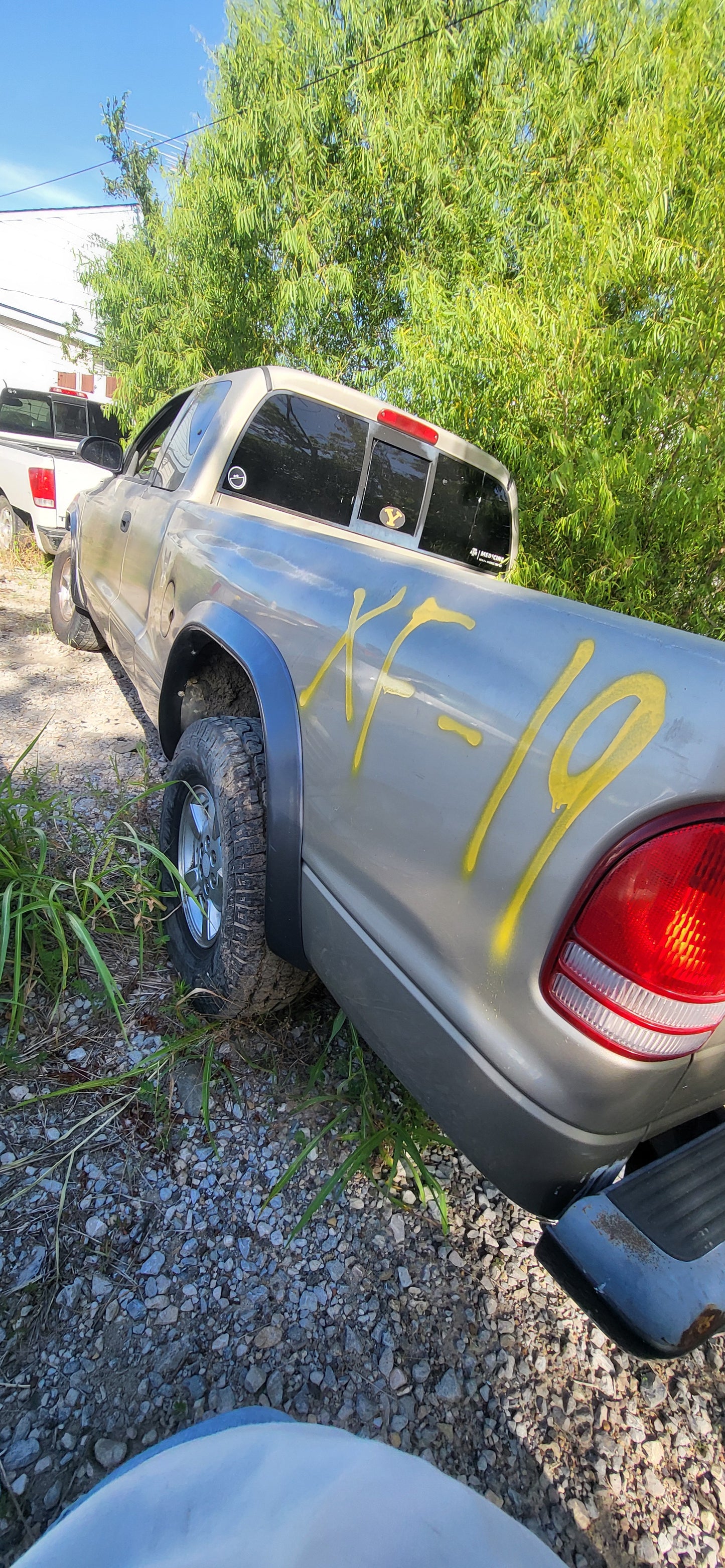 2/2 1997 - 2004 Dodge Dakota | All Parts G - Z | SKU #: M17389 XF-19