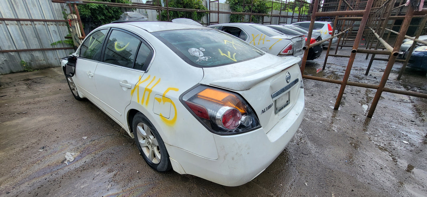 1/2 2007-2012 Nissan Altima | All Parts A - F | SKU #: M17415 XH-5
