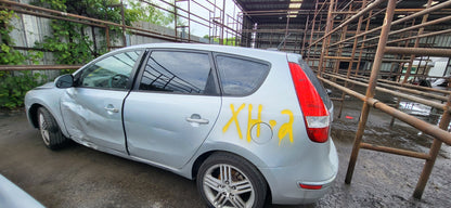 2/2 2006-2010 Hyundai Elantra | All Parts G - Z | SKU #: M17412 XH-2