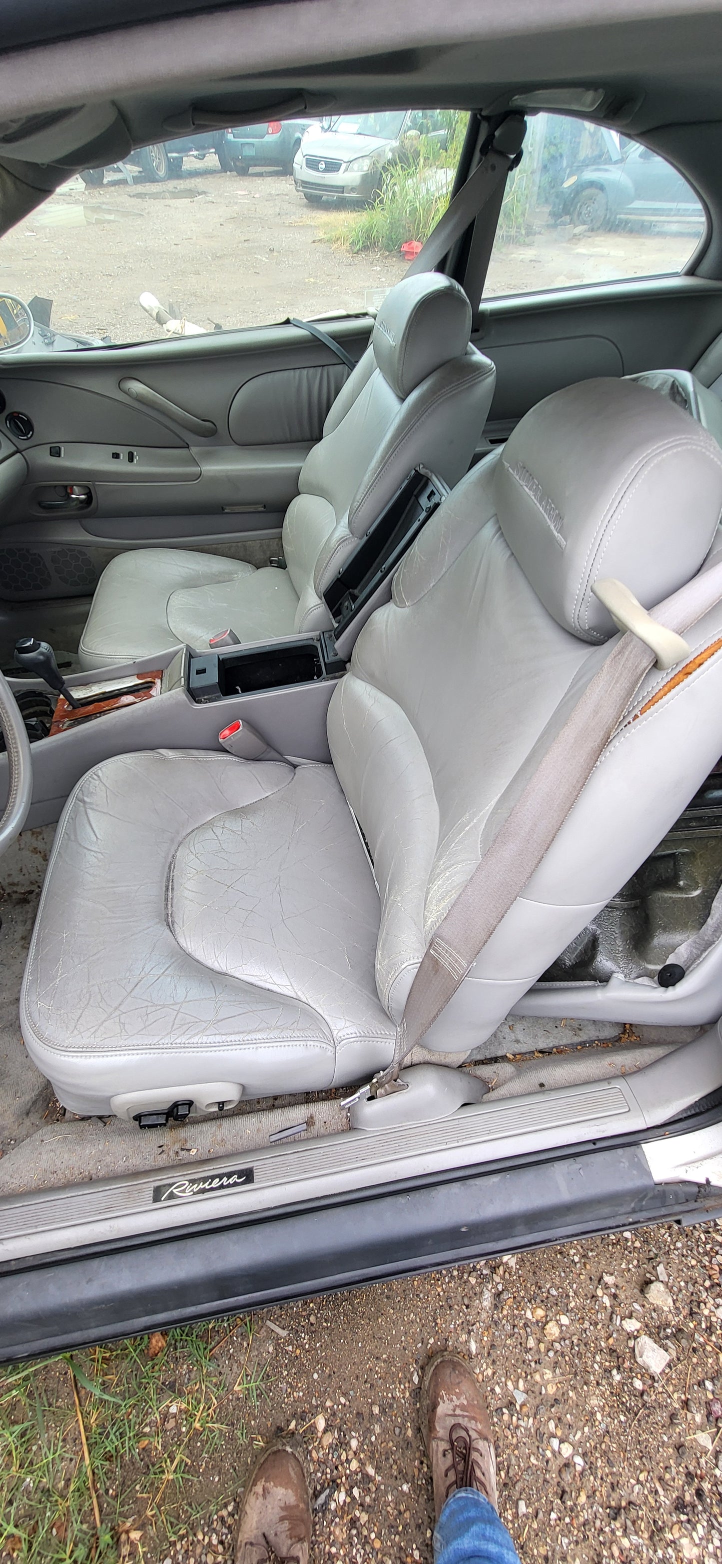 1/2 1995-1999 Buick Riviera | All Parts A - F | SKU #: M17418 XH-8