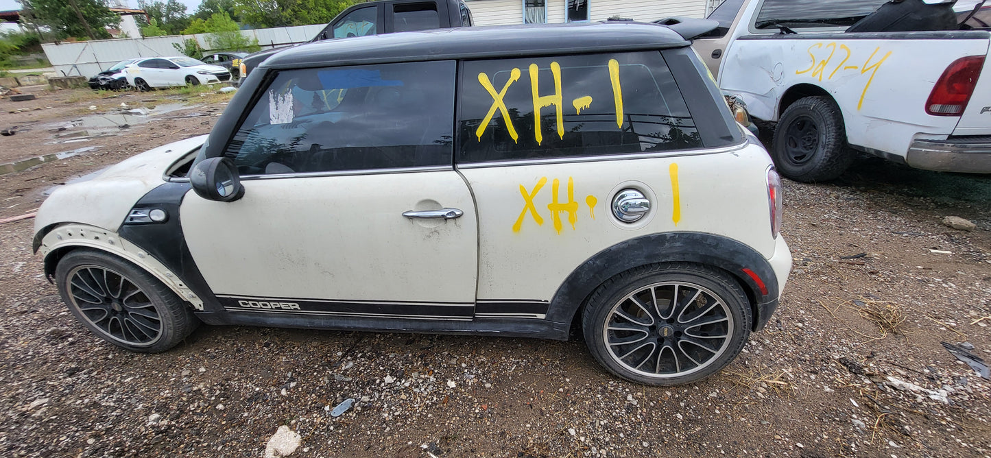 2/2 2007-2013 Mini Cooper | All Parts G - Z | SKU #: M17411 XH-1