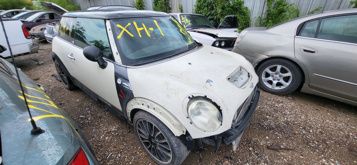 2/2 2007-2013 Mini Cooper | All Parts G - Z | SKU #: M17411 XH-1