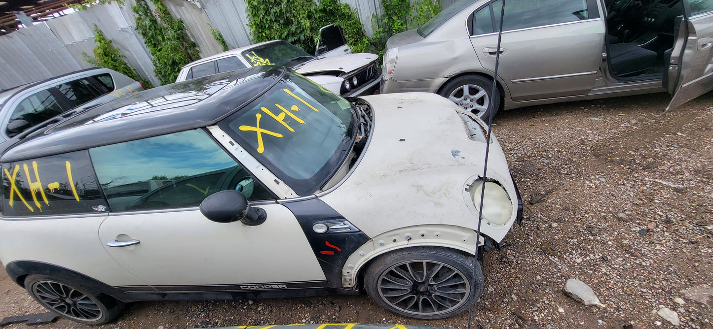 2/2 2007-2013 Mini Cooper | All Parts G - Z | SKU #: M17411 XH-1