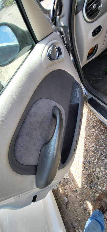 1/2 2001-2005 Chrysler PT Cruiser | All Parts A - F | SKU #: M17413 XH-3